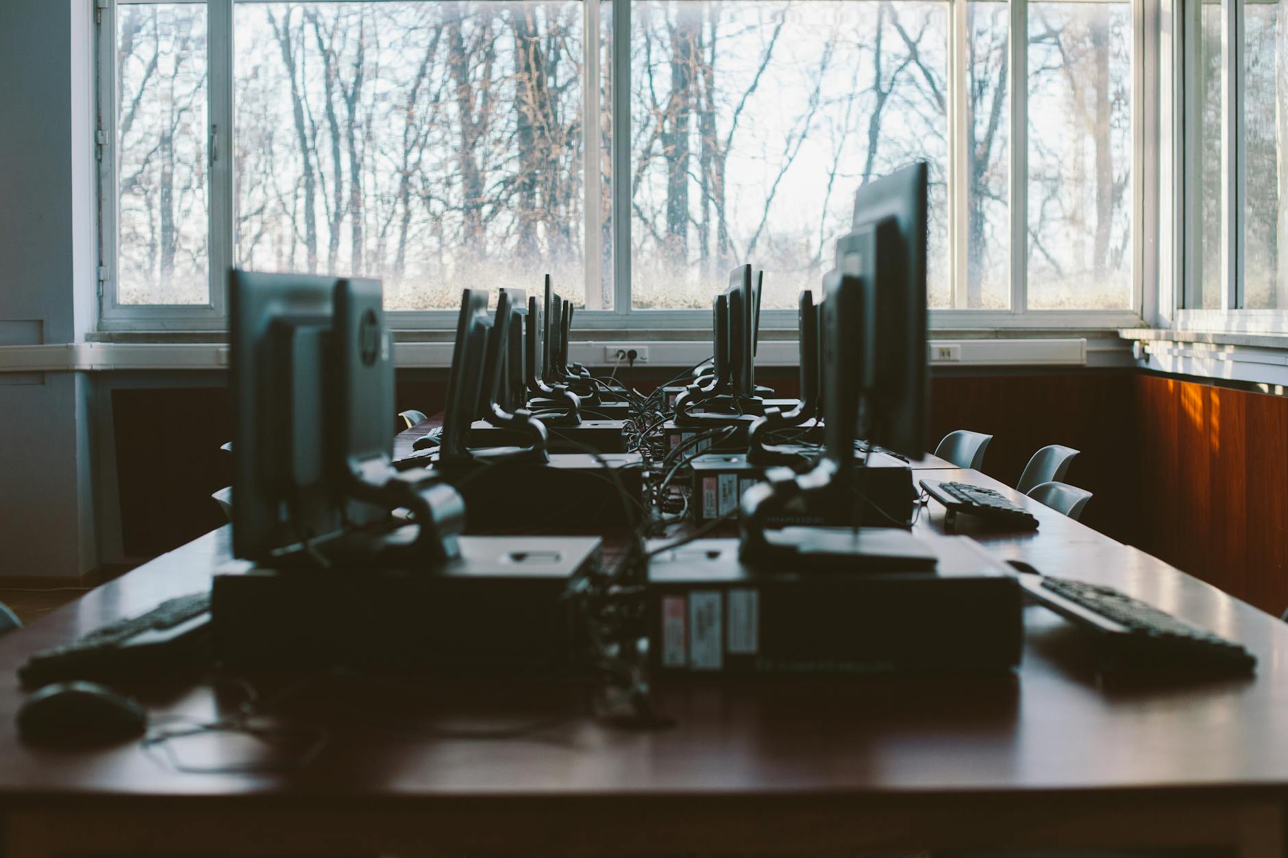 Windows Remote Desktop: How to Enable and Connect Remotely
